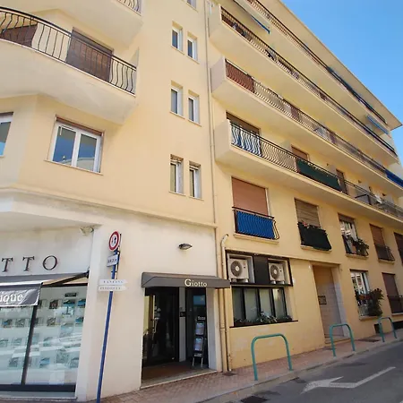 Apartamento Rénové Avec Climatisation Et Wifi En Dernier étage, Vue à - Fr-1-196-383 Menton