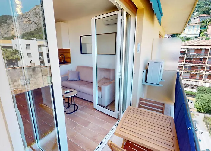 Apartment Renove Avec Climatisation Et Wifi En Dernier Etage, Vue A - Fr-1-196-383